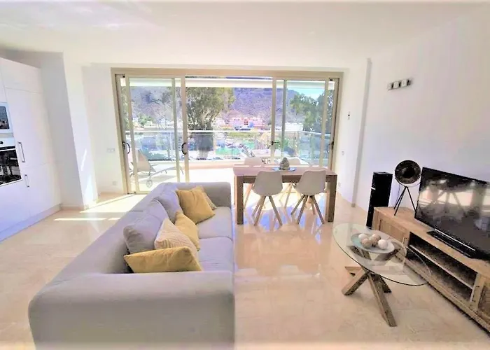 Ribera Del Puerto