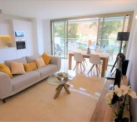 Ribera Del Puerto * Puerto De Mogan